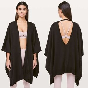 LULULEMON Free To Coast Wrap Black